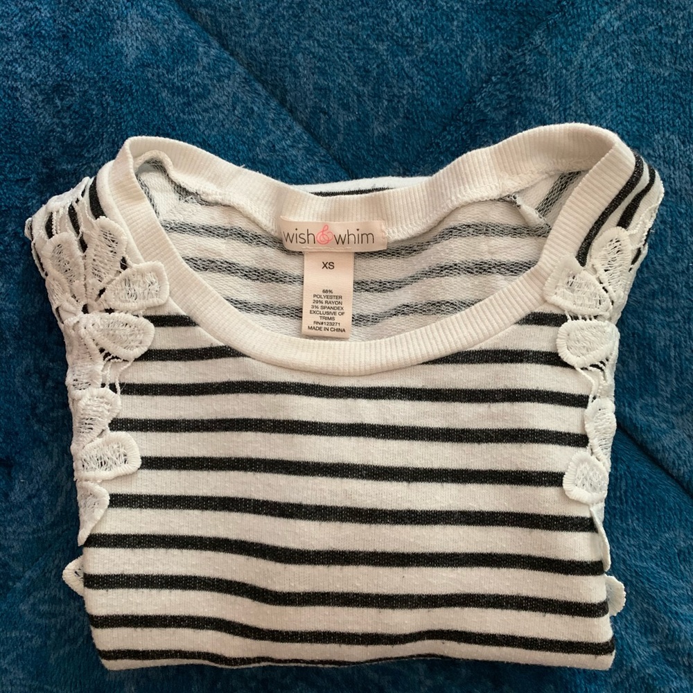 Long sleeve sweatshirt